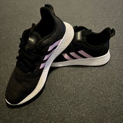 Adidas Sneakers 6.5