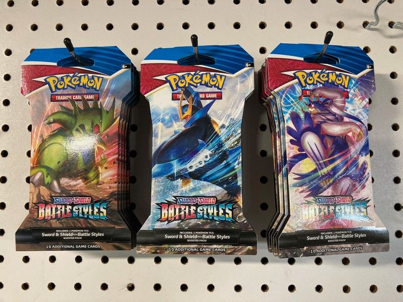 Pokémon TCG: Sword & Shield-Battle Styles Sleeved Booster Pack (10 Cards)