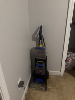 Bissell carpet cleaner 