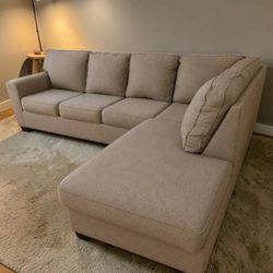 Brown 🤎 Ashley Furniture Sectional Couch 🛋️