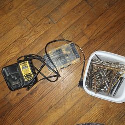 Dewalt Battery And Drill Bits