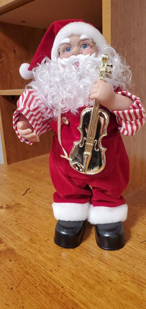 SANTA WITH GUITAR