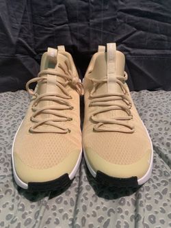 Nike free metcon TB 6 Vegas gold US size 11