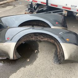 2004 F-350 Dully Over Fenders