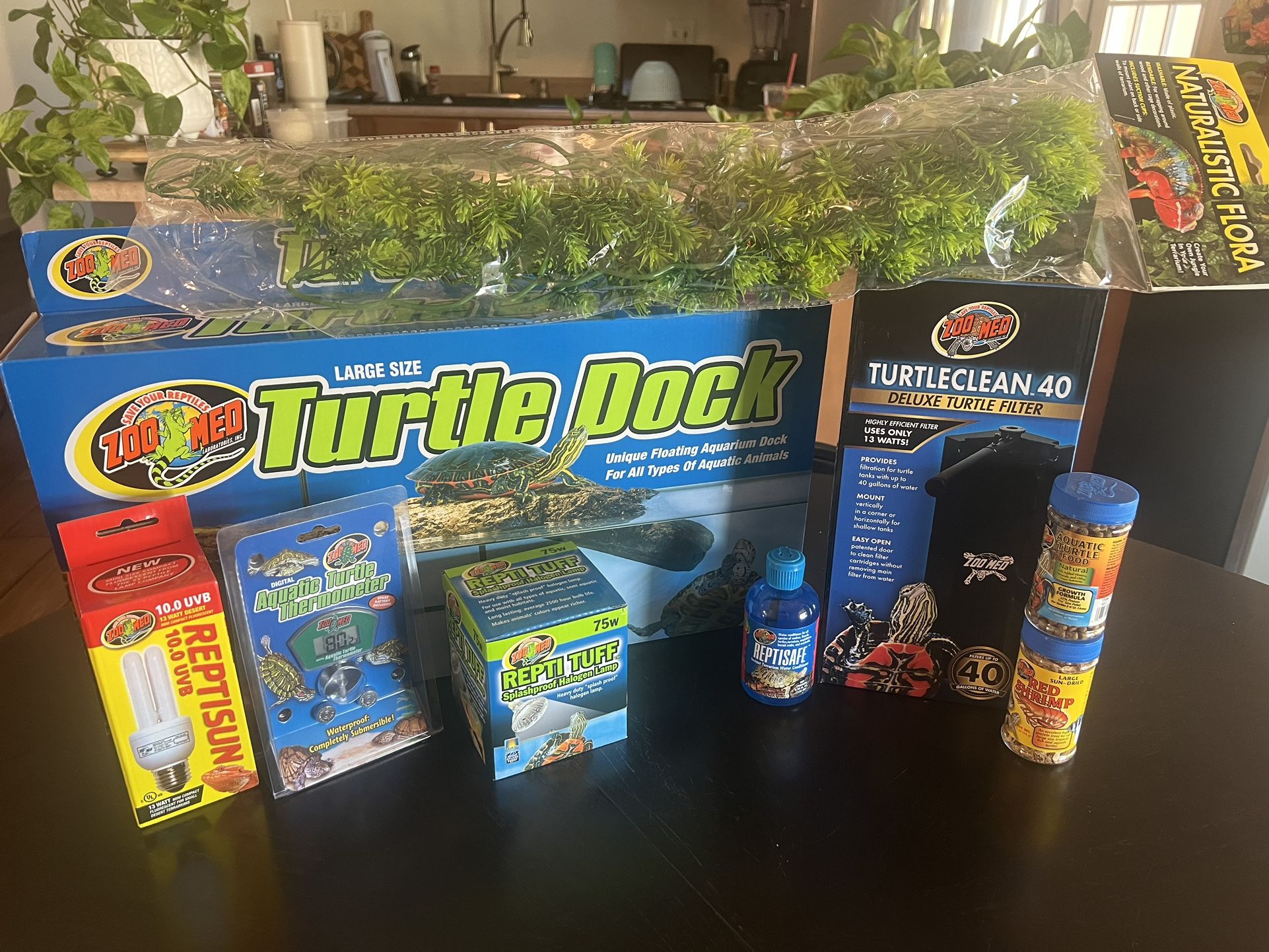 Turtle Tank Started Kit (Aquatic)