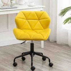 Roundhill Furniture Eldon Diamond Tufted Adjustable Swivel Office Chair, YELLOW