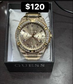 Selling everything cheap