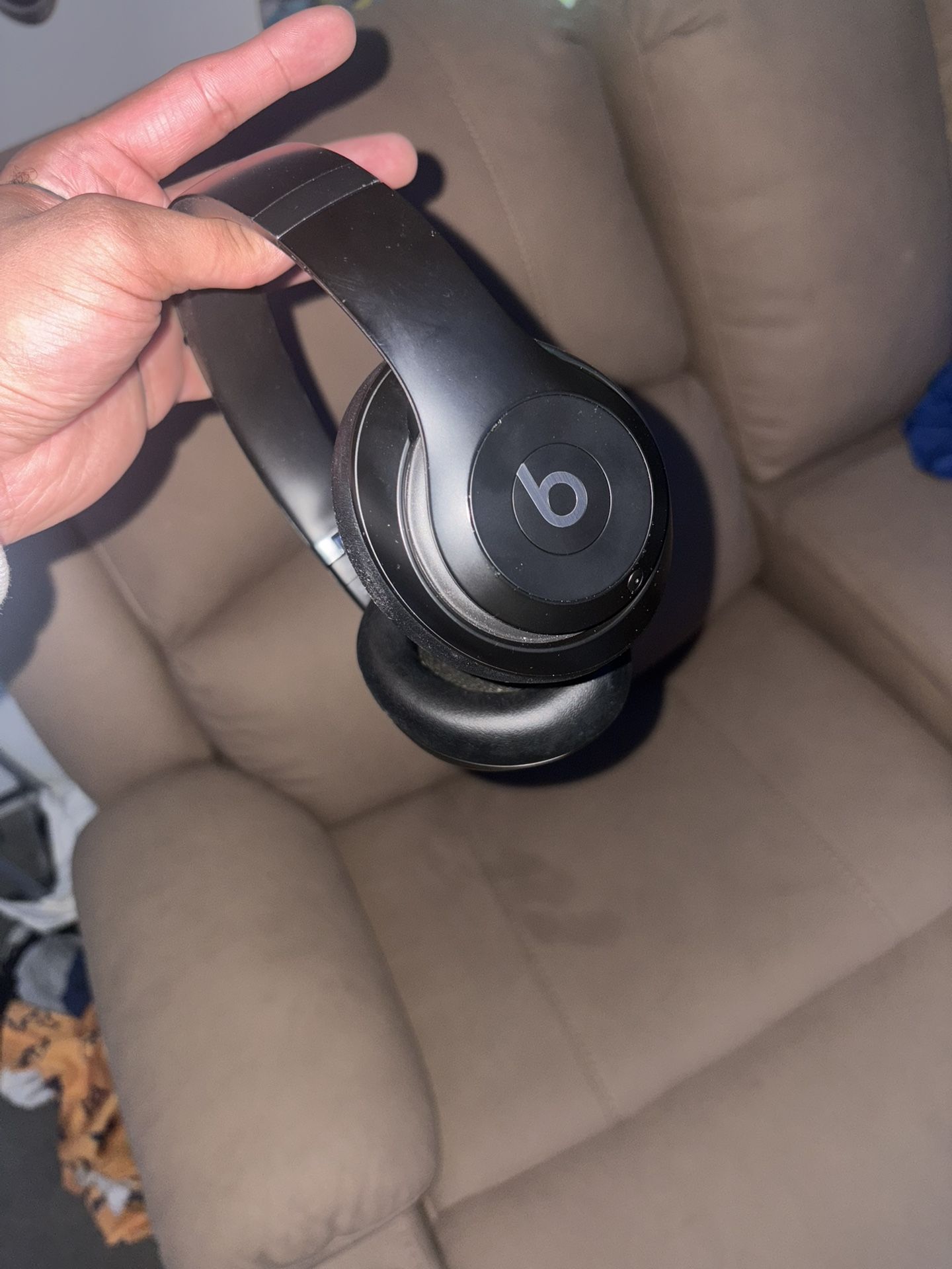 Beats Studio Pro