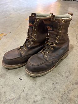 Thorogood steel toe boots 9.5 Men’s