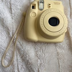 Yellow Fujifilm instax mini 8