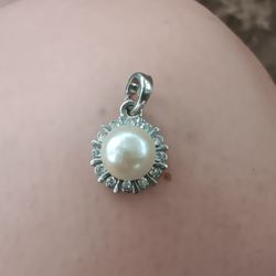 Pearl Diamond Pendant 