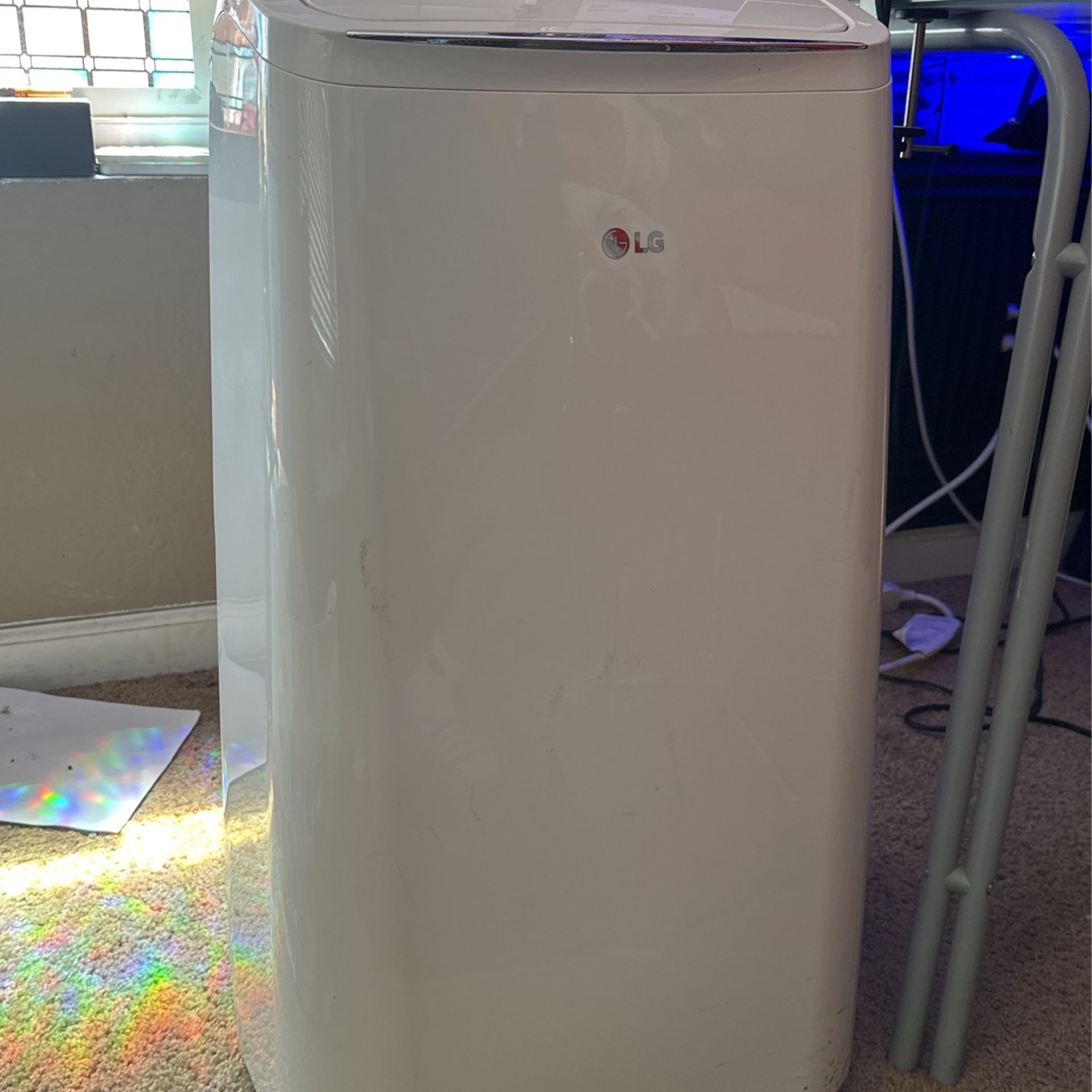 LG AC Portable Whit Remote And Window Kit