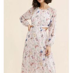 Romantic Dress - NEVER USED 