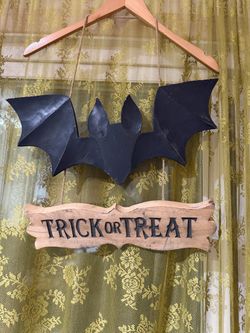 Wooden Halloween Decor