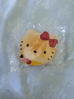 Hello Kitty key Chain