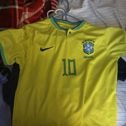 Brazil 2022 Neymar Jersey Size M Men’s 