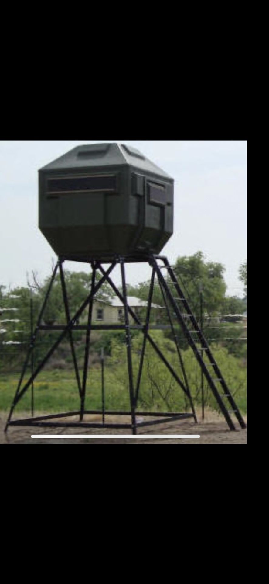 Pot Belly Fiber Glass Deer blind
