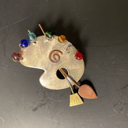 Paint Palette Pin