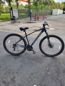 GENESIS BICYCLE