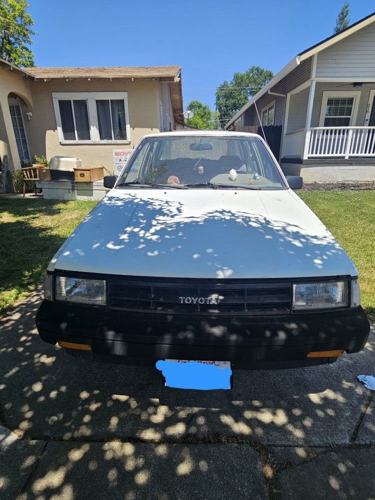 1987 Toyota Corolla