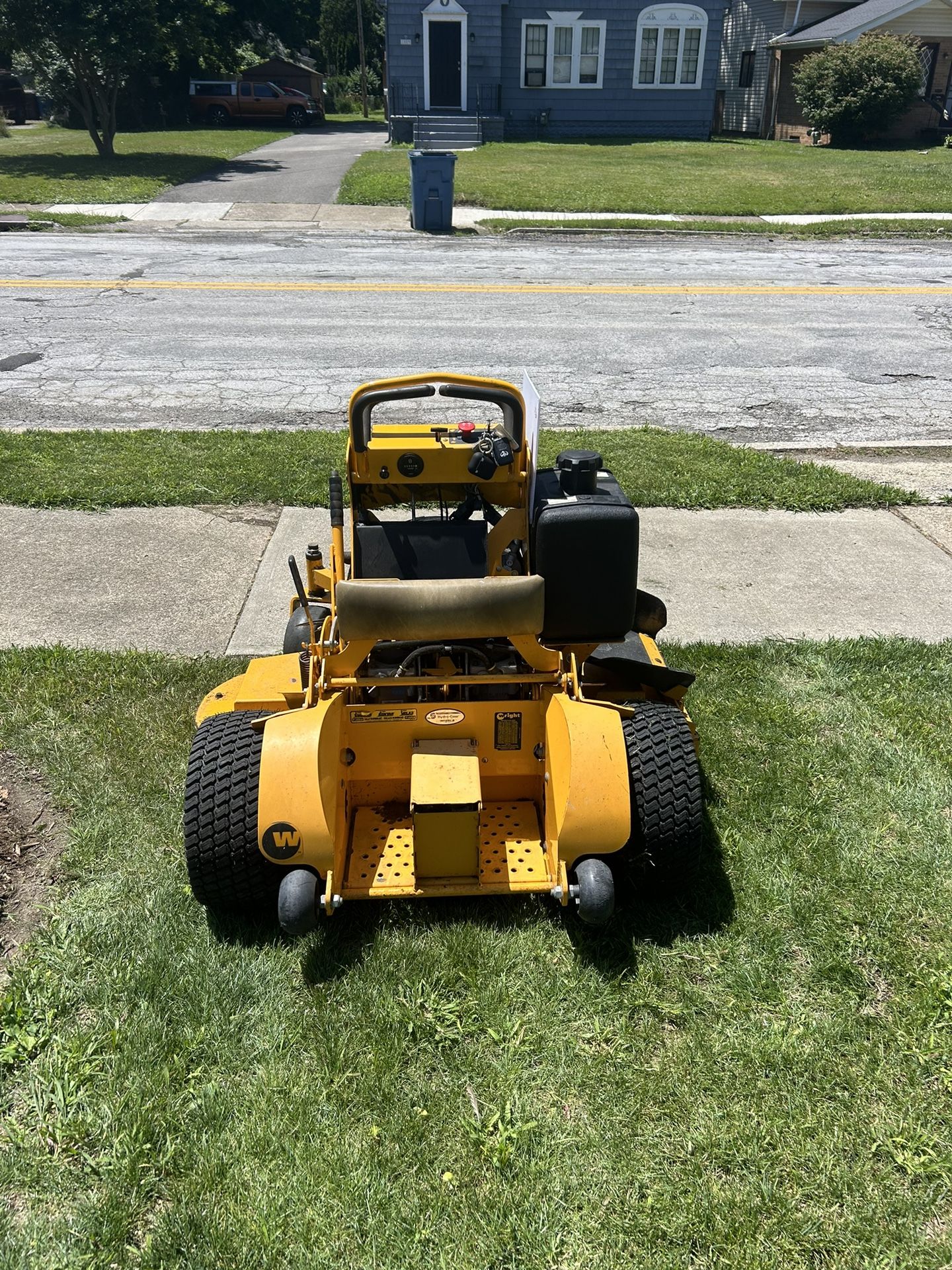 Riding Lawnmower 52” Rider