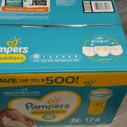 Pampers New Born 174 Count