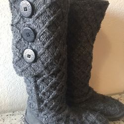 Ugg Knit Boots 