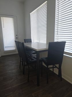 Counter Height Dining Table Set with 4 Chairs