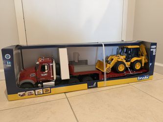 Bruder MACK Granite 1:16 Heavy Duty Truck – New in Box