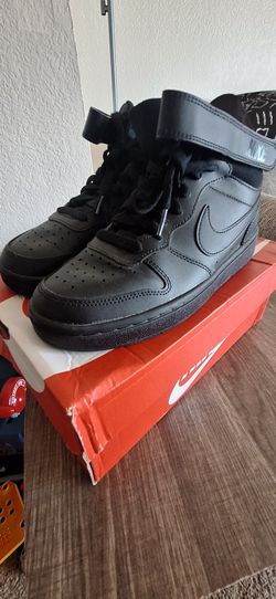 Court Borough Mid 2 All Black