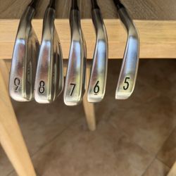 Titleist T100S 2021 Iron Set 4-9