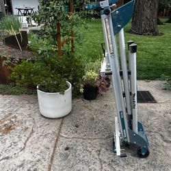 MAKITA CHOP SAW FOLDING STAND 