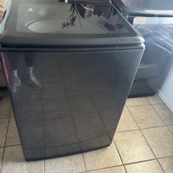Samsung Washer And Dryer Set Works Great Condition Need Gone Asap