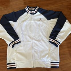 Jordan Men’s Zip Up Track Suit Jacket Size Large