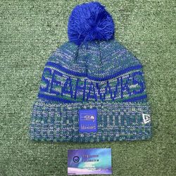 Seattle Seahawks 2025 Throwback Sideline Cuff Pom Beanie