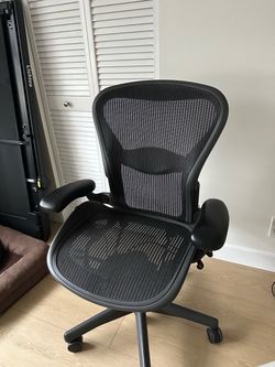 Herman Miller Aeron Office Chair