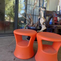 Offi Tiki Stool in orange