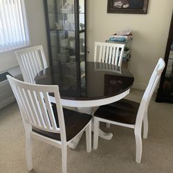 Pre-owned White Brown Wooden Dining Table Set With Glass Top and Four Chairs