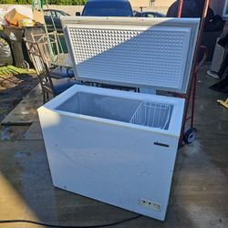 Ice 🧊 Box