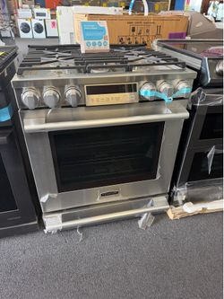 Signature slide in gas stove 5 burner
