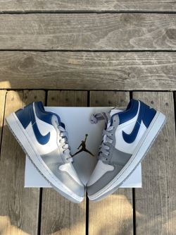 JORDAN 1 LOW STEALTH BLUE NEW
