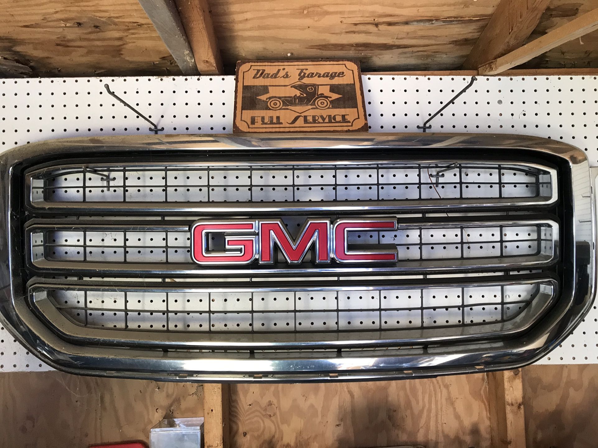 Grille GMC