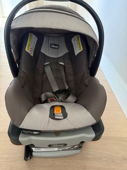 Chico infant car seat