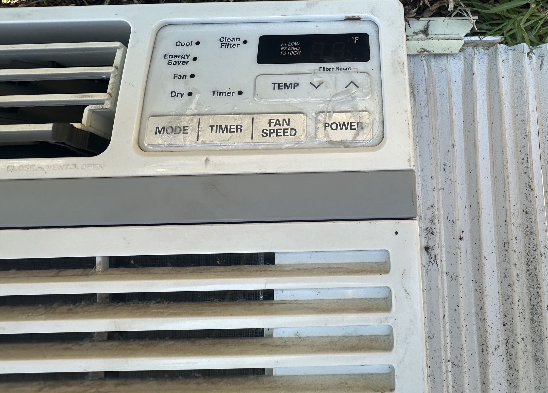 Used Window AC (Gets Cold Fast!!!)