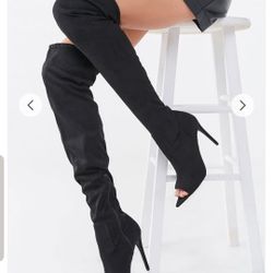 Thigh high boots Size 5.5