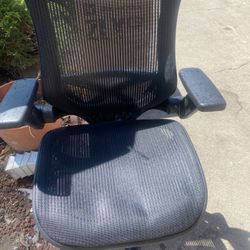 Herman Miller -Morro -B