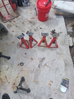 Car Stands