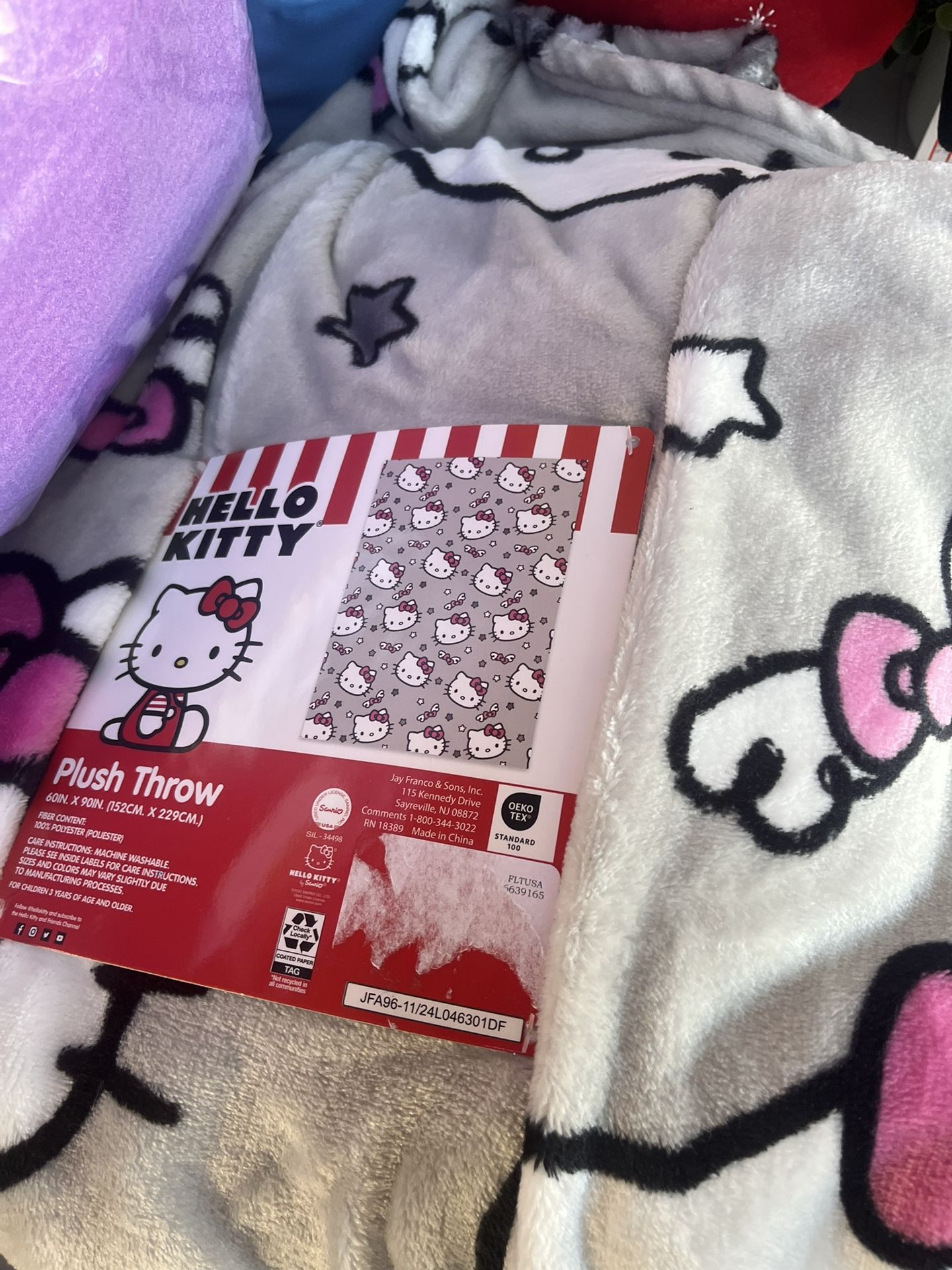 Hello kitty blanket