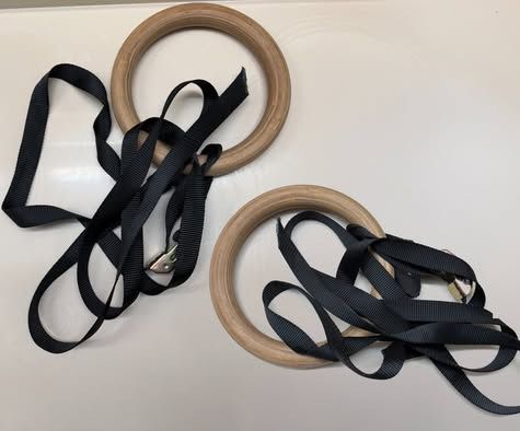Wooden Gymnastics Rings With 7-Foot Adjustable Straps