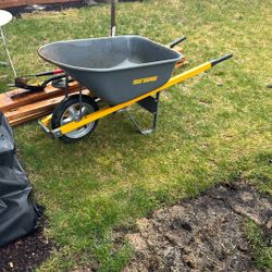True Temper Wheelbarrow W Flat Free Tire